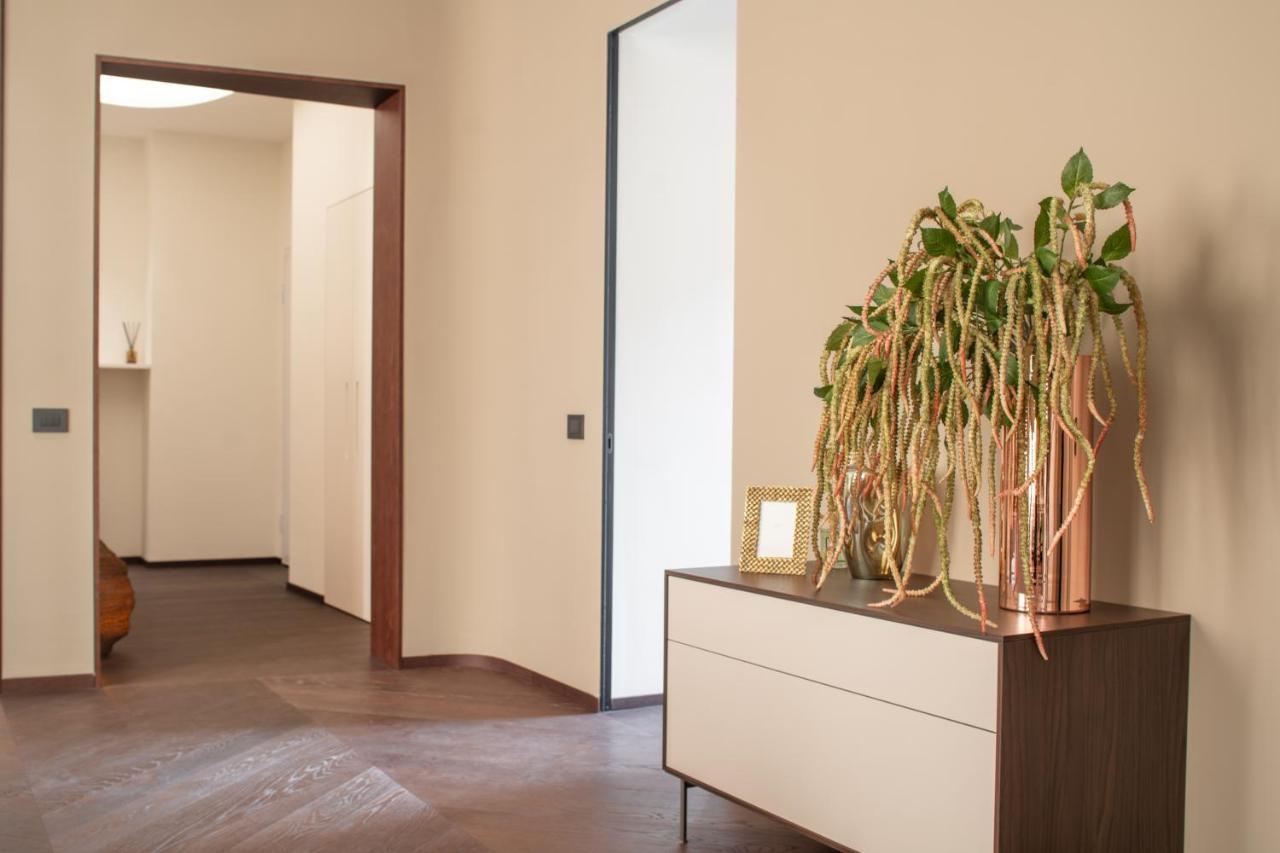 Sant'Ambrogio Luxury Apartment R&R Milan Luaran gambar