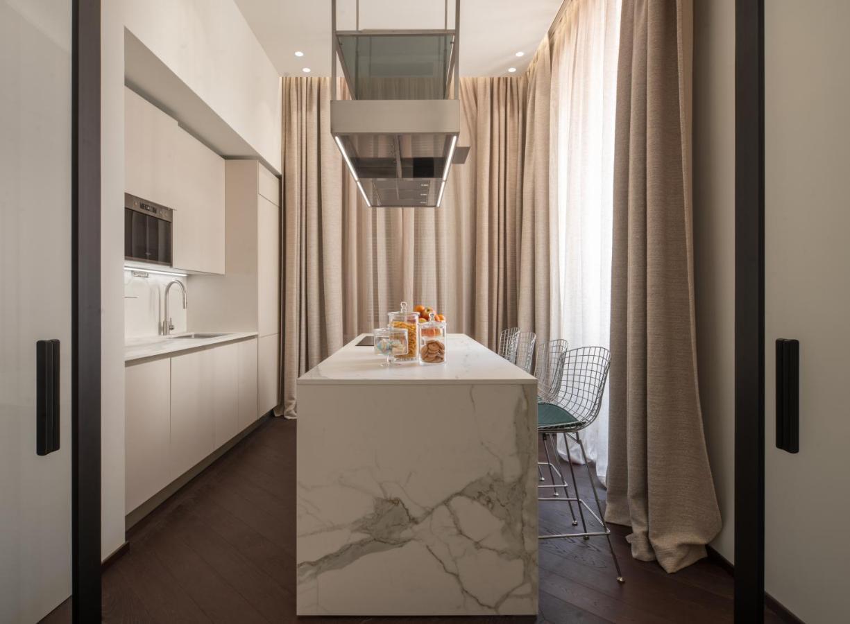 Sant'Ambrogio Luxury Apartment R&R Milan Luaran gambar