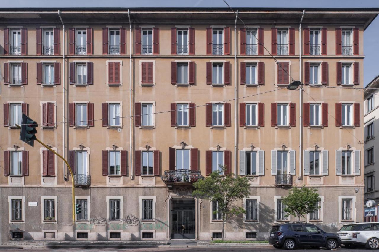 Sant'Ambrogio Luxury Apartment R&R Milan Luaran gambar